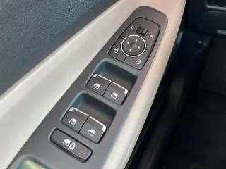 Hyundai SANTA FE 2023 SE 4p Crossover