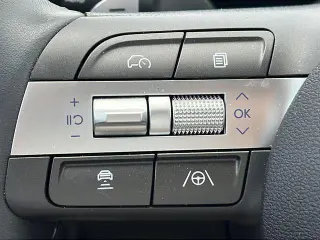 Hyundai KONA 2024 Limited 4p Crossover