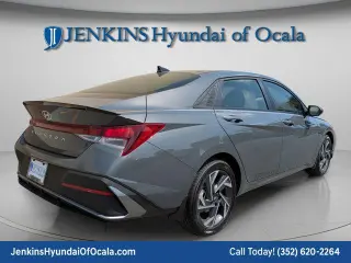 Hyundai ELANTRA 2025 SEL Sport 4p Sedan