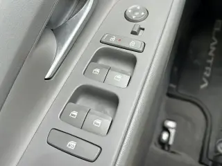 Hyundai ELANTRA 2025 SEL Sport 4p Sedán