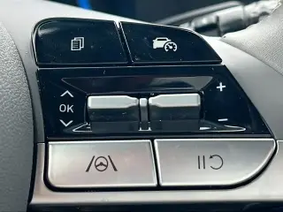 Hyundai ELANTRA 2025 SEL Sport 4p Sedán