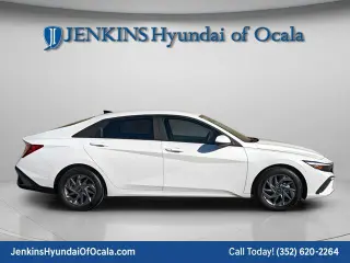Hyundai ELANTRA 2025 SEL Sport 4p Sedan