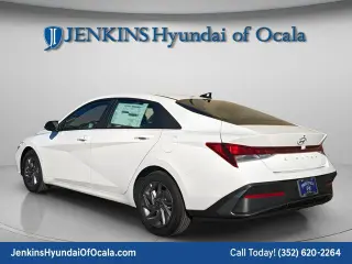 Hyundai ELANTRA 2025 SEL Sport 4p Sedan