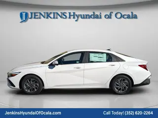 Hyundai ELANTRA 2025 SEL Sport 4p Sedan