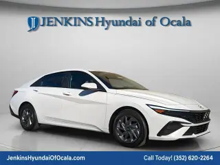Hyundai ELANTRA 2025 SEL Sport 4p Sedan