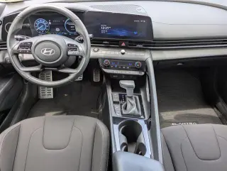 Hyundai ELANTRA Hybrid 2025 SEL Sport 4p Sedan