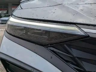 Hyundai ELANTRA Hybrid 2025 SEL Sport 4p Sedan