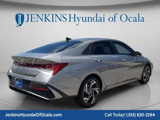 Hyundai ELANTRA 2024 Limited 4p Sedan