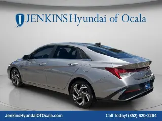 Hyundai ELANTRA 2024 Limited 4p Sedan
