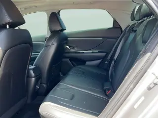 Hyundai ELANTRA 2024 Limited 4p Sedan