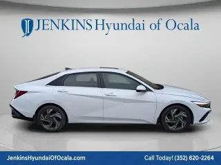 Hyundai ELANTRA 2025 SEL Conveniencia 4p Sedan