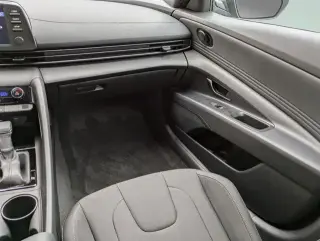 Hyundai ELANTRA 2025 SEL Convenience 4p Sedan