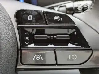 Hyundai ELANTRA 2025 SEL Convenience 4p Sedan