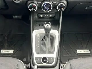 Hyundai VENUE 2025 Limited 4p Crossover