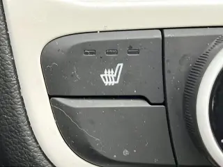 Hyundai VENUE 2025 Limited 4p Crossover