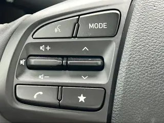 Hyundai VENUE 2025 Limited 4p Crossover