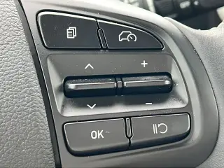 Hyundai VENUE 2025 Limited 4p Crossover