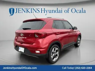 Hyundai VENUE 2025 Limited 4p Crossover