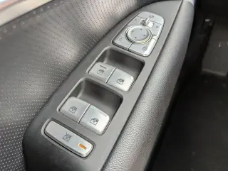 Genesis G70 2022 2.0T 4p Sedan