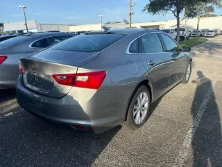 Chevrolet Malibu 2025 LT 4 puertas Sedan con 1LT