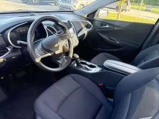 Chevrolet Malibu 2025 LT 4 puertas Sedan con 1LT