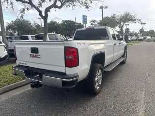 GMC Sierra 2500HD 2015 4x4 Base 4 puertas Doble Cabina SB