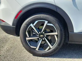 Chevrolet Equinox EV 2025 LT 1 4dr SUV