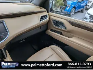 Suburban Chevrolet 2021 4x2 Premier SUV 4 puertas