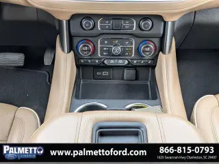 Suburban Chevrolet 2021 4x2 Premier SUV 4 puertas