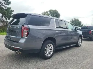 Suburban Chevrolet 2021 4x2 Premier SUV 4 puertas