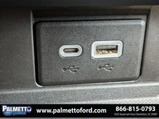 Suburban Chevrolet 2021 4x2 Premier SUV 4 puertas