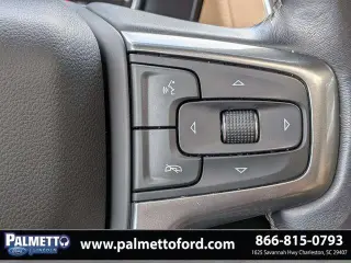 Suburban Chevrolet 2021 4x2 Premier SUV 4 puertas