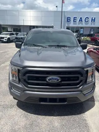 Ford F-150 2021 4x2 XLT 4 puertas SuperCrew 5.5 pies. SB