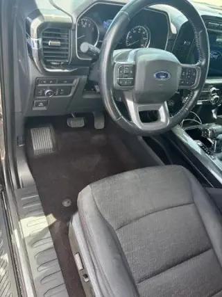 Ford F-150 2021 4x2 XLT 4 puertas SuperCrew 5.5 pies. SB