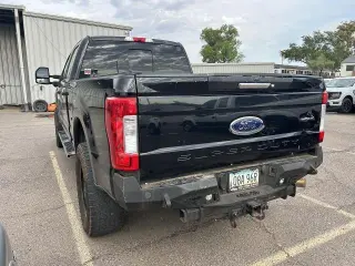 Ford F-250 Super Duty 2019 4x4 XLT Cabina Crew 4 puertas 6.8 pies. Pickup SB