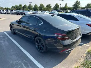 Genesis G70 2023 2.0T 4p Sedan