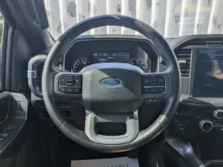 Ford F-150 2023 4x4 XLT 4p SuperCrew 5.5 ft. SB