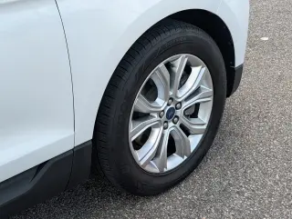 Ford Edge 2021 Titanium 4dr Crossover
