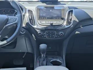 Chevrolet Equinox 2024 LT 4p SUV con 1LT
