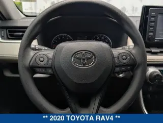 Toyota RAV4 2020 AWD XLE 4p SUV
