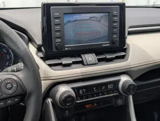 Toyota RAV4 2020 AWD XLE 4p SUV