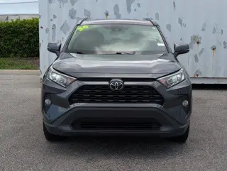 Toyota RAV4 2020 AWD XLE 4p SUV
