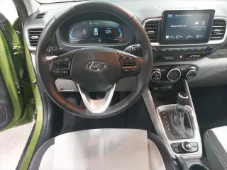 Hyundai VENUE 2024 SEL 4p Crossover