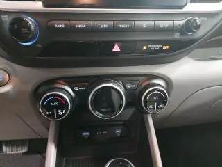 Hyundai VENUE 2024 SEL 4p Crossover