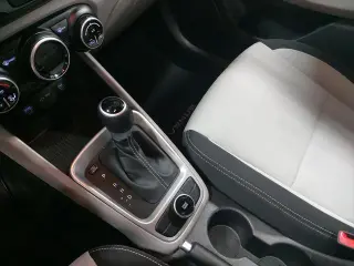 Hyundai VENUE 2024 SEL 4p Crossover