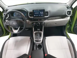Hyundai VENUE 2024 SEL 4p Crossover