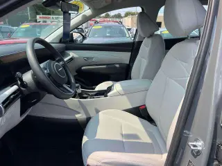 Hyundai TUCSON 2026 AWD SE SUV 4 puertas
