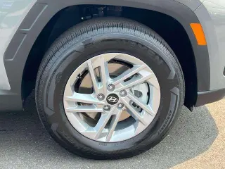 Hyundai TUCSON 2026 AWD SE SUV 4 puertas
