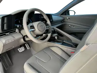 Hyundai ELANTRA 2025 SEL Sport 4p Sedan
