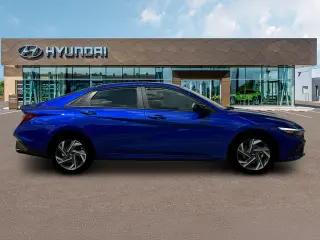 Hyundai ELANTRA 2025 SEL Sport 4p Sedan
